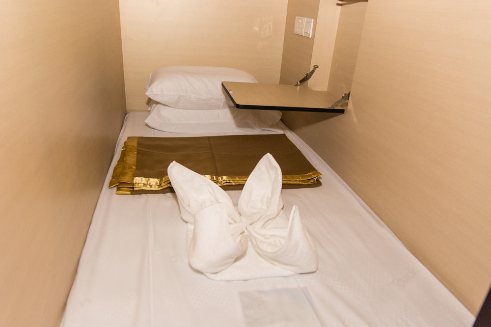 7 Wonders Boutique Capsule Hotel Сингапур Екстериор снимка