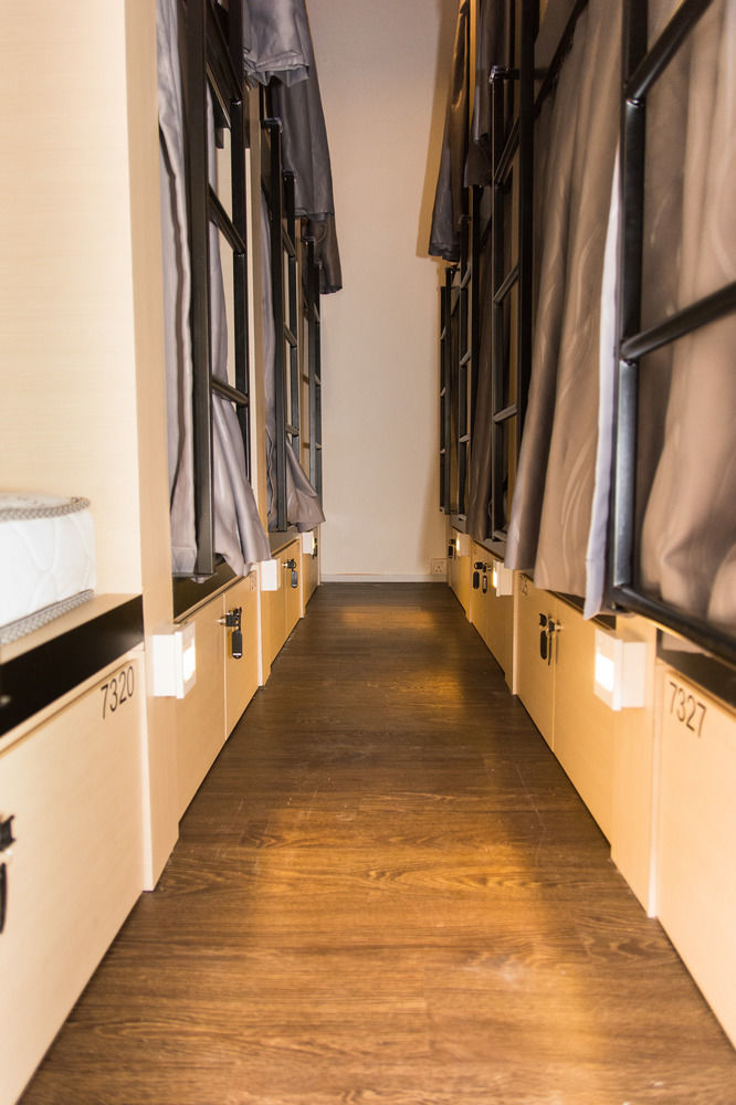 7 Wonders Boutique Capsule Hotel Сингапур Екстериор снимка